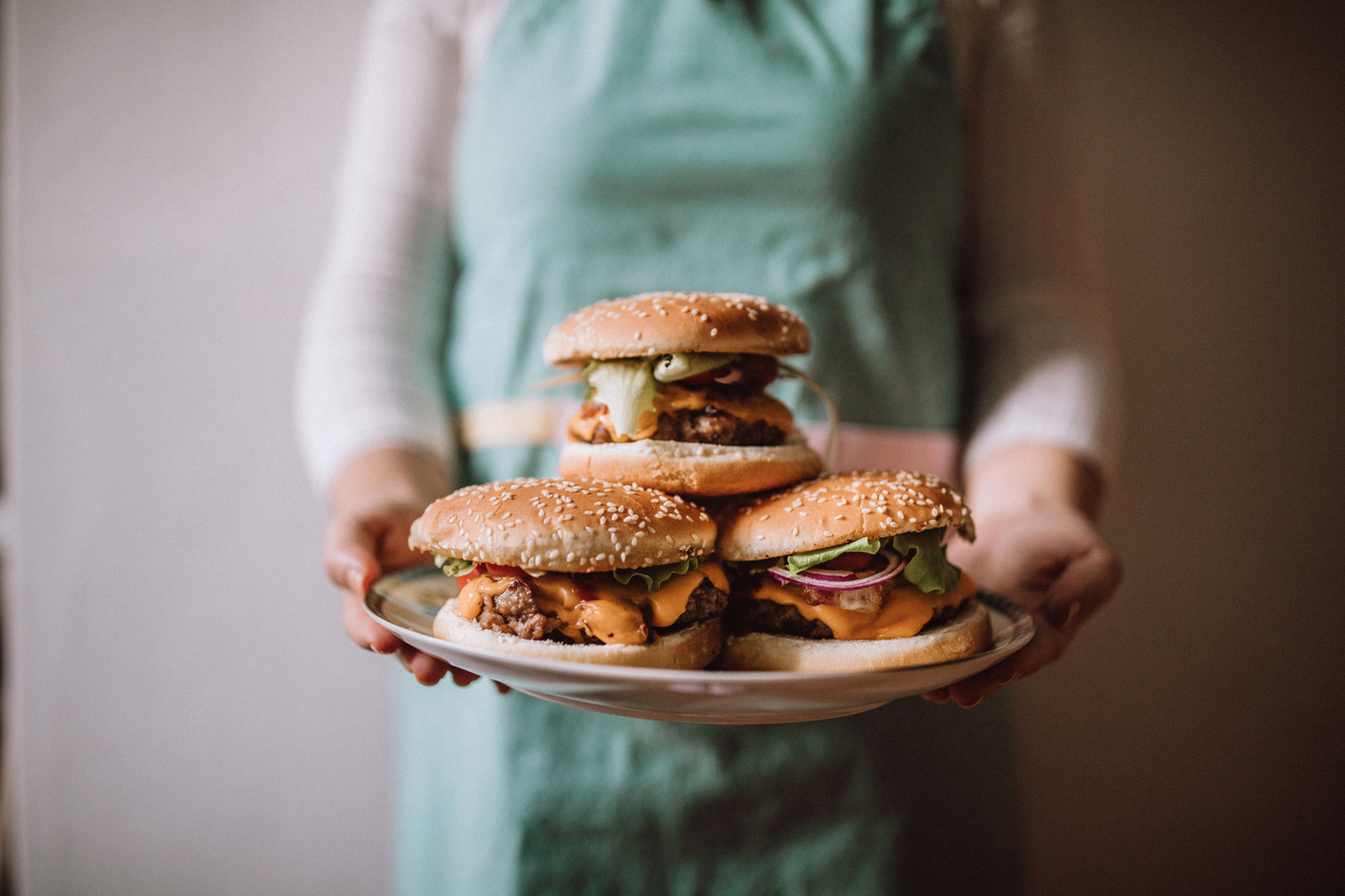 tres-consejos-hamburguesas-carne-pan-jugosas-equilibradas