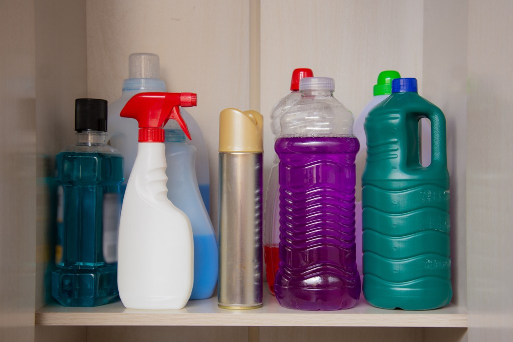 productos-limpieza-organizacion-casa-mejorar-orden-experta