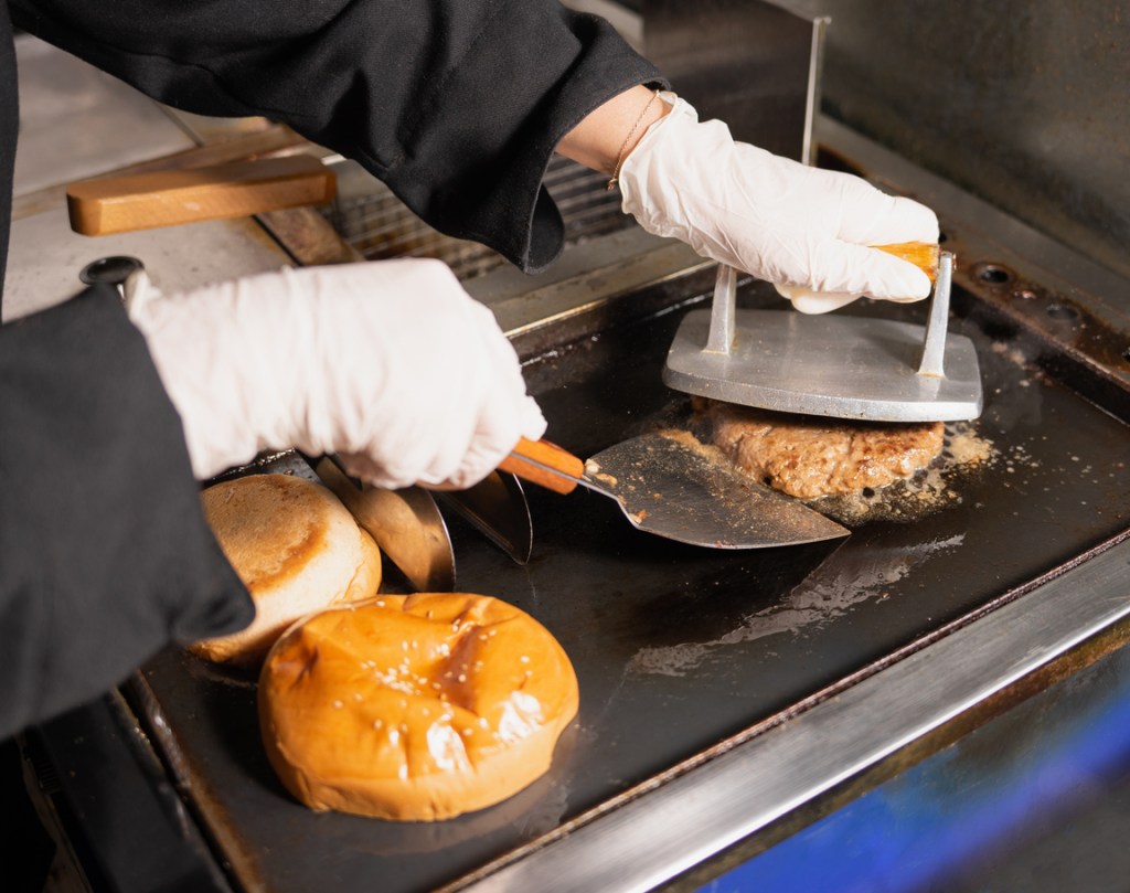 tres-consejos-hamburguesas-carne-pan-jugosas-equilibradastres-consejos-hamburguesas-carne-pan-jugosas-equilibradas