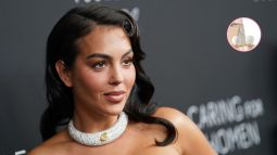 perfume-georgina-rodriguez-floral-clasico