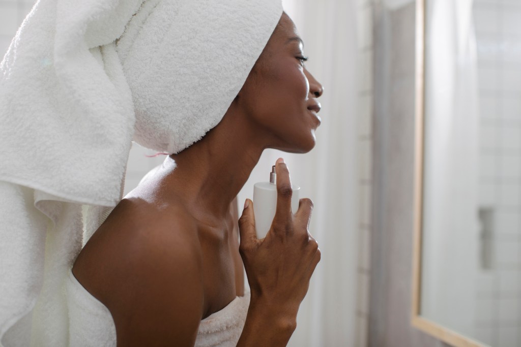 madre-hija-perfume-hermes-oportunidad-oler-diferente-mismo-aroma