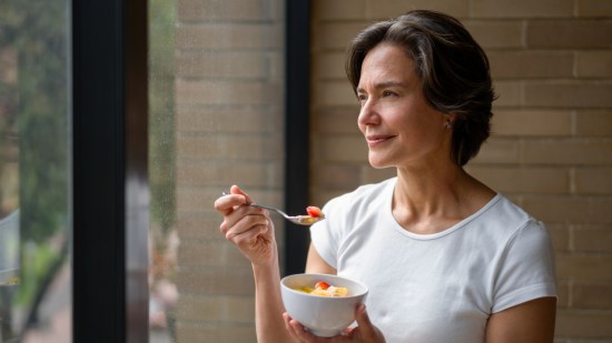 receta-de-quinoa-con-verduras-pollo-postres