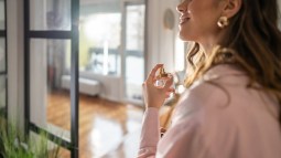 trucos-perfume-dure-mas-tiempo-piel