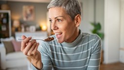 granola-avena-pistacho-desayuno-nutritivo-grasas-saludables