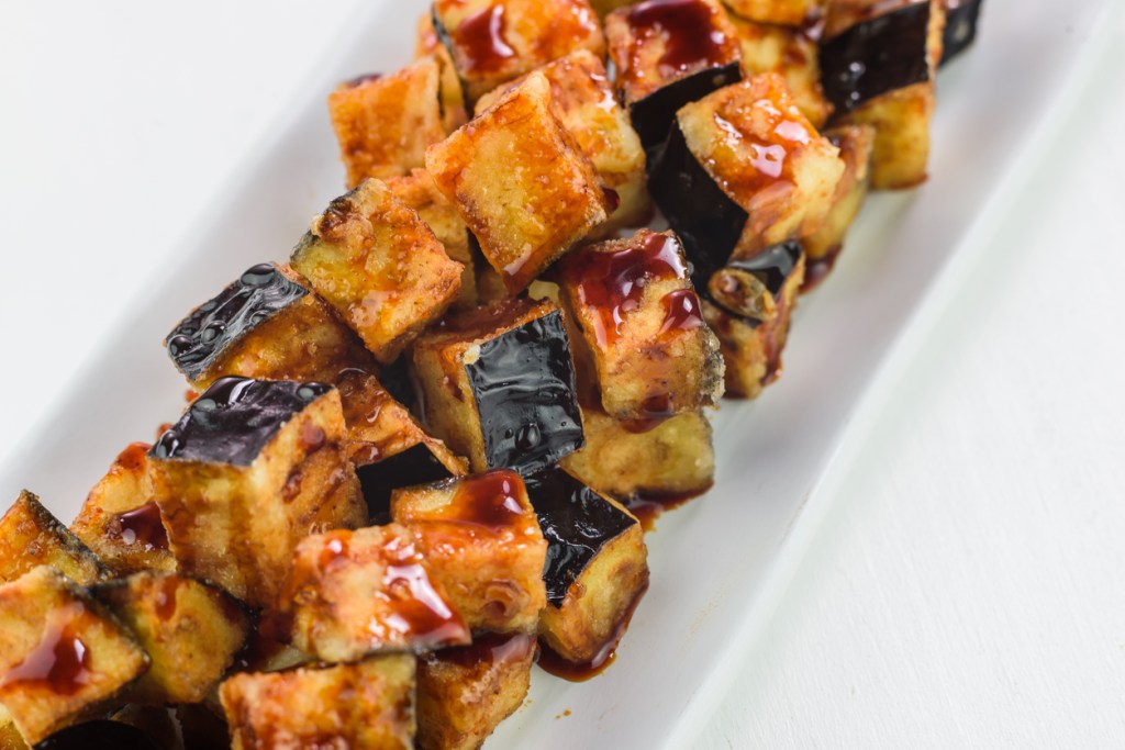 macarrones-berenjenas-plato-tipico-sano-rapido