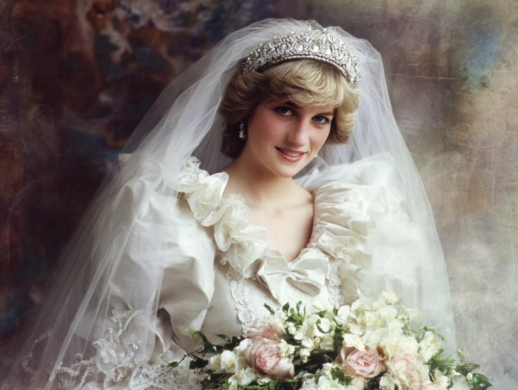 perfume-lady-di-famoso-dia-boda-importante