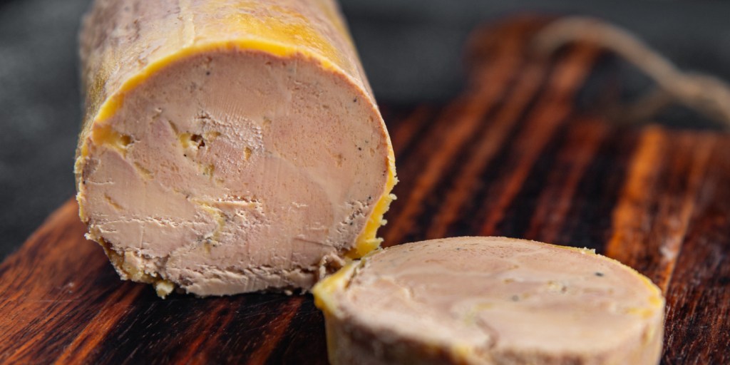 bombones-foie-almendra-trampantojo-salado-entrante