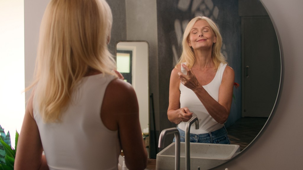 perfume-50-años-huele-diferente-piel-hormonas