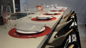 Sabor, tradición y productos premium: así fue el taller de cocina de Mía