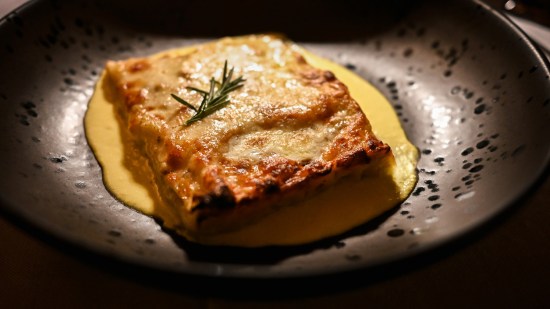 lasana-salmon-salsa-aurora-navidad