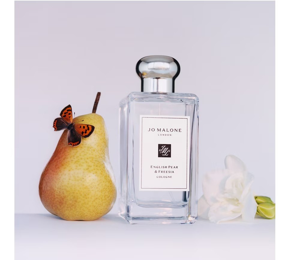 colonia-olor-limpio-duradera-loewe-aire-sutileza